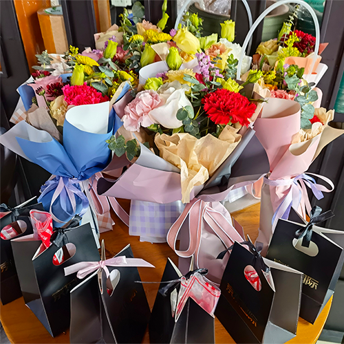打包帶廠家祝各位婦女節(jié)快樂(lè)